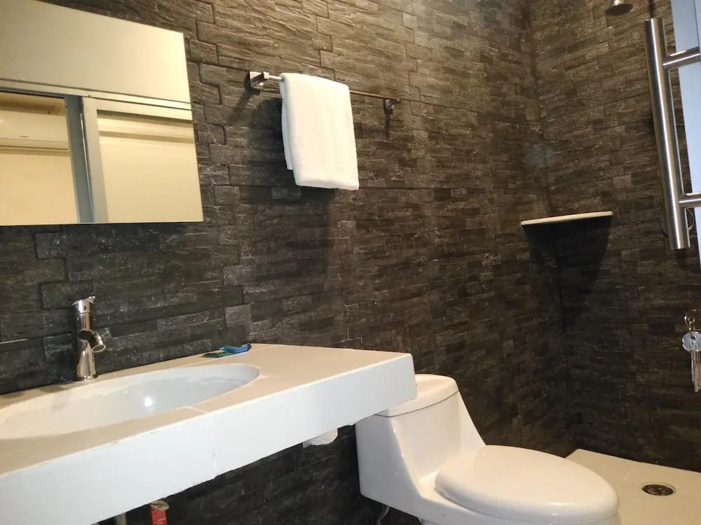 Suites 15 Avenida