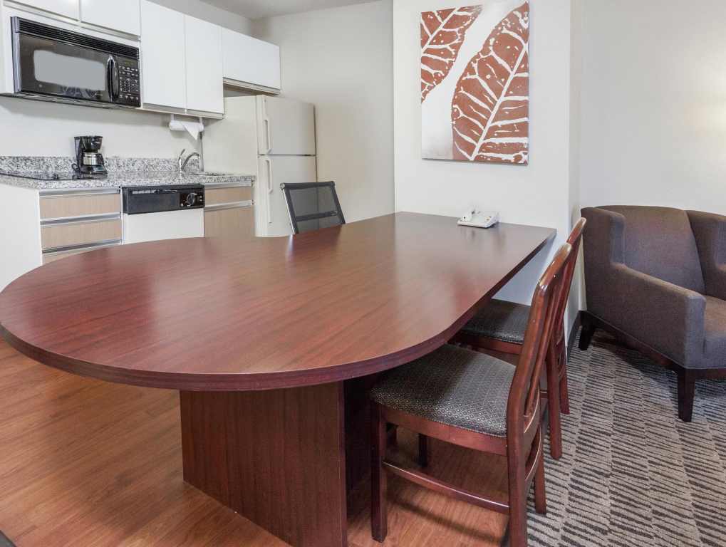 MainStay Suites Detroit Auburn Hills