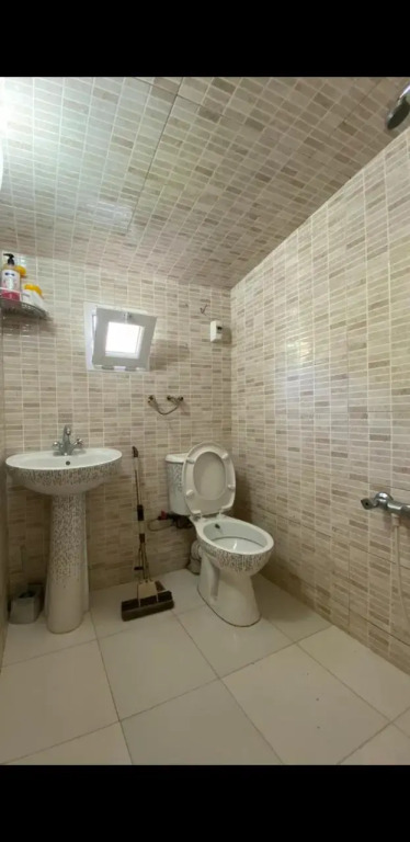 Guest House Lazuri