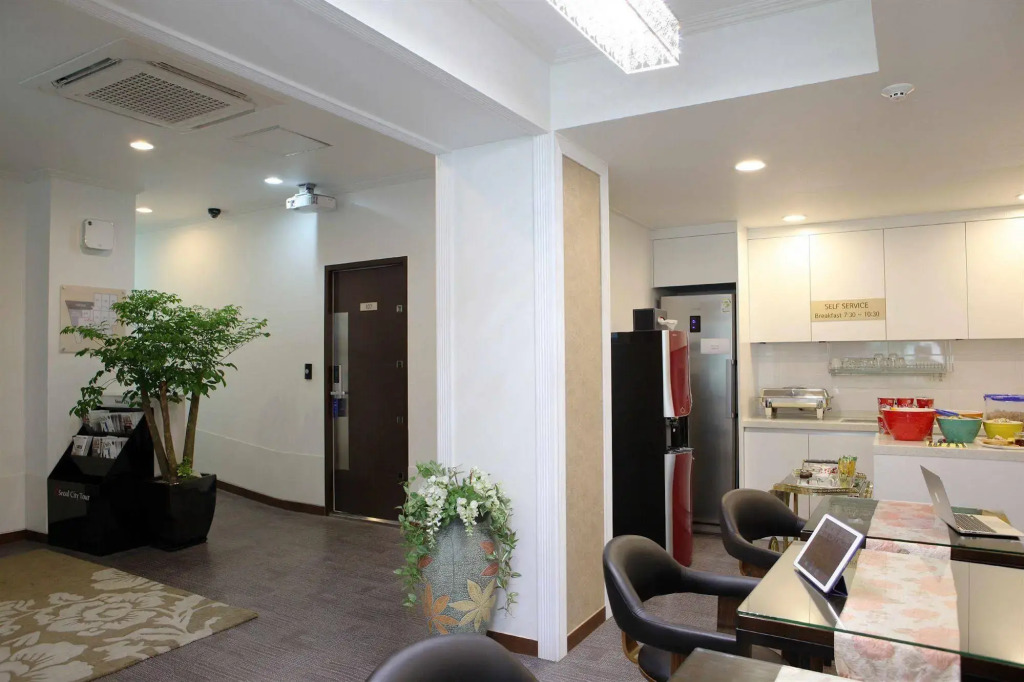 Seoul City Hotel