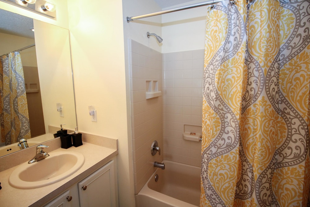 Allamanda Holiday Home 4 Bedroom