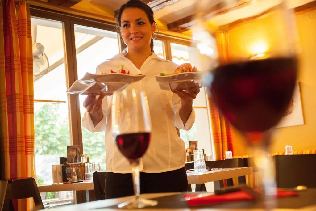 Piazza Ascona Hotel & Restaurants