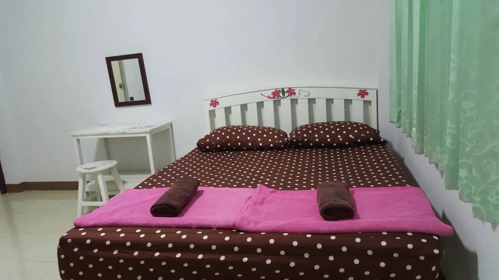 Anna House