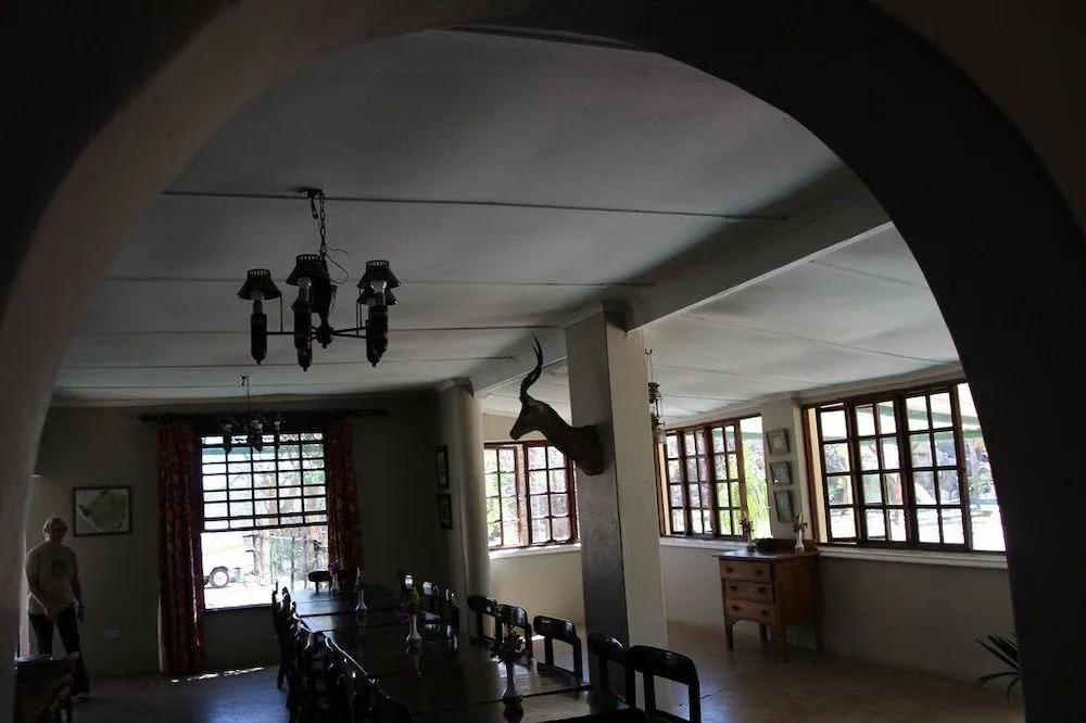 Farmhouse Lodge Matopos