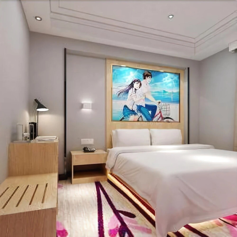 V9 Holiday Inn (Wuhan Wansongyuan Food Street)