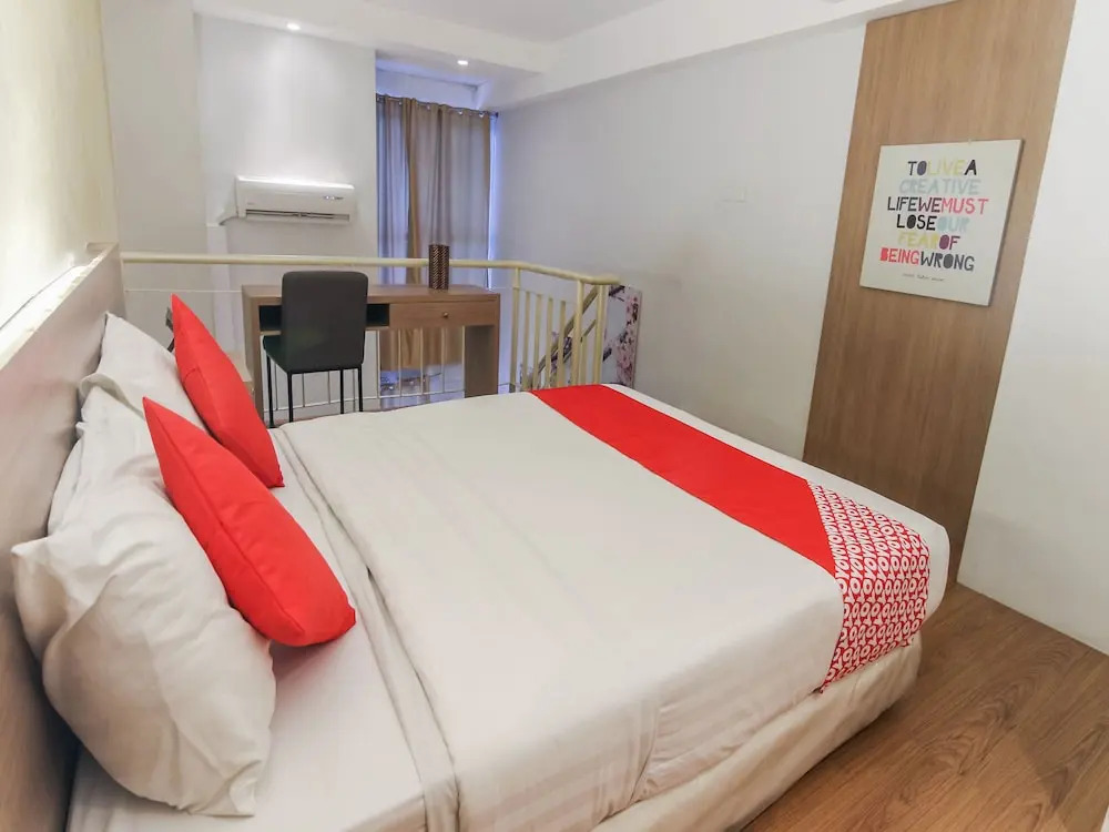 Melbourne Suites