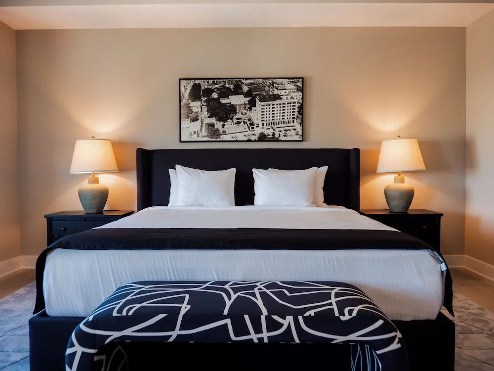 The Markham Hotel