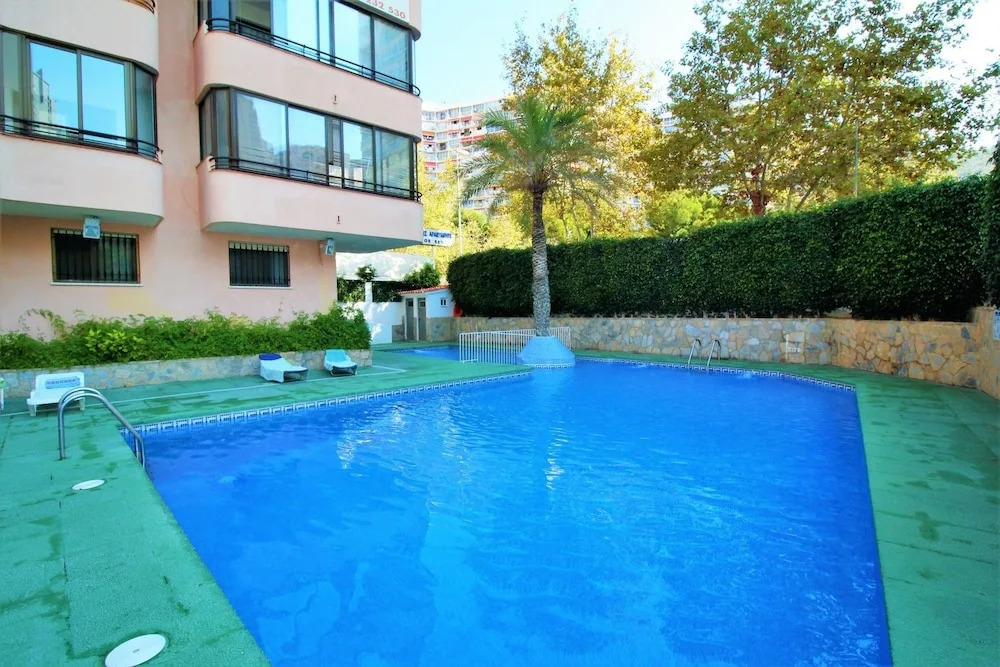 Cadiz 4-B