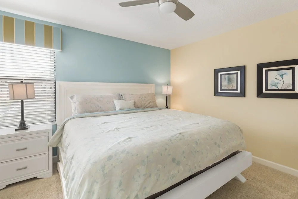 Mickeys Golf Retreat by VillaDirect