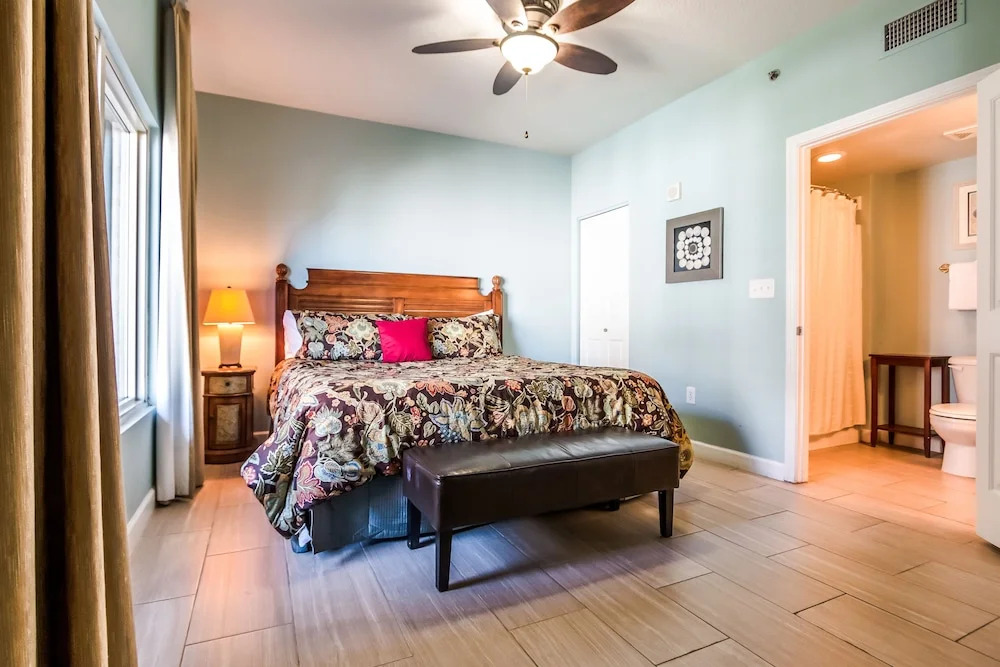 Shores of Panama 821 - 2 Br Condo