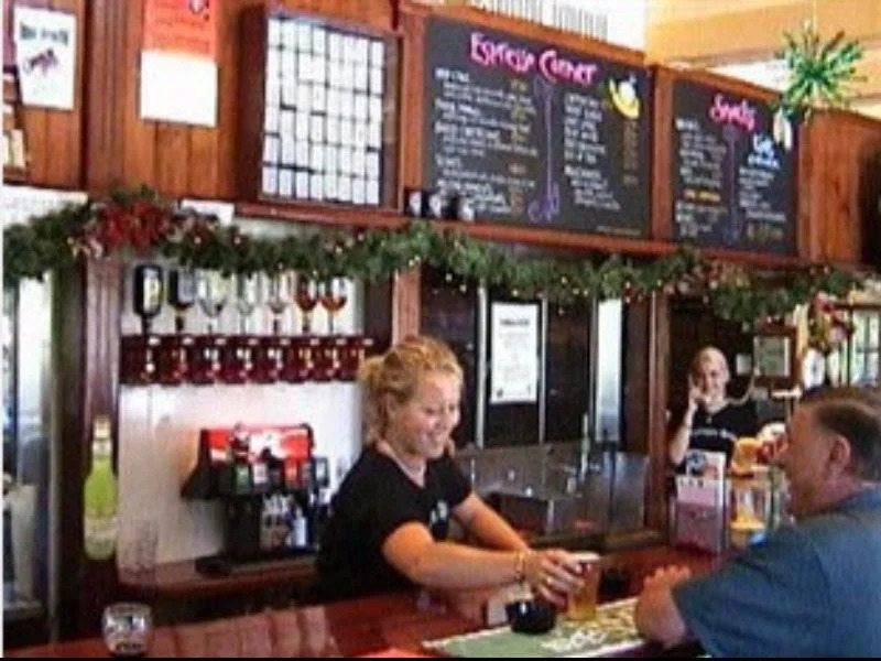 Canungra Hotel