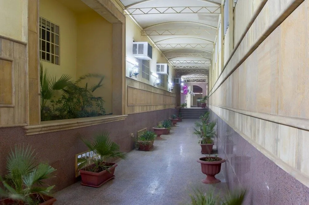 Al Farhan Hotel Suites (Al Salam)