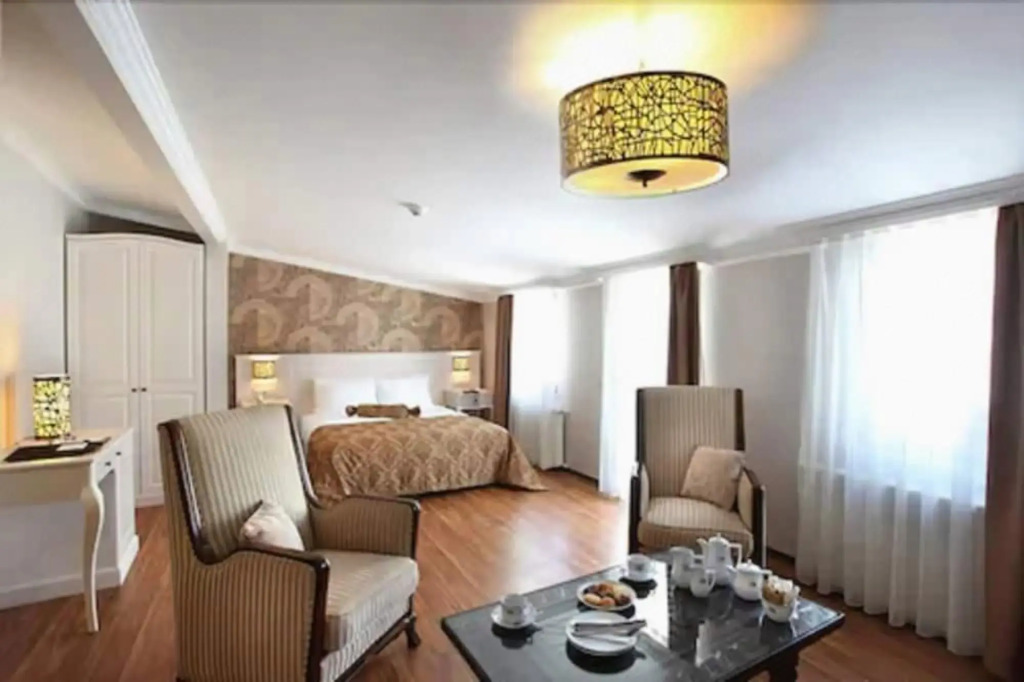 Taksim Pera Orient Hotel