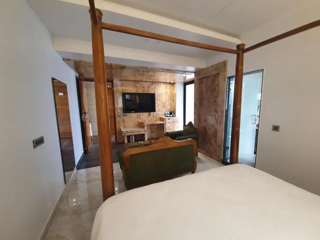 Hotel Daffodils Inn