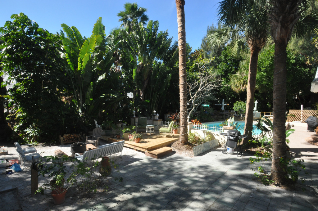 Treasure Island Beach Retreat 2S Sleeps Up To 2