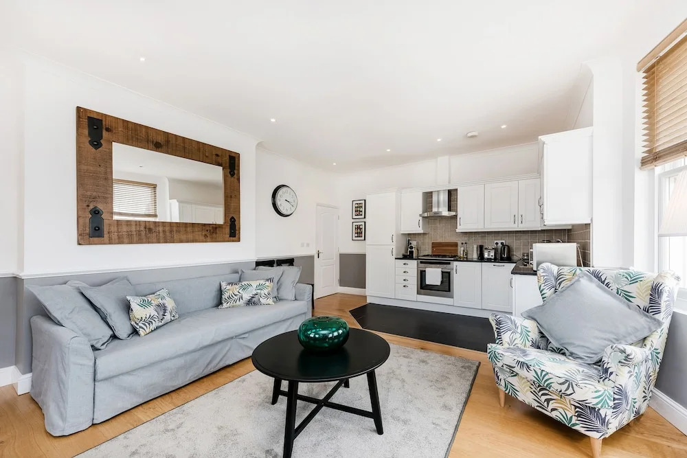 Stay At Mine - Gloucester Mansions