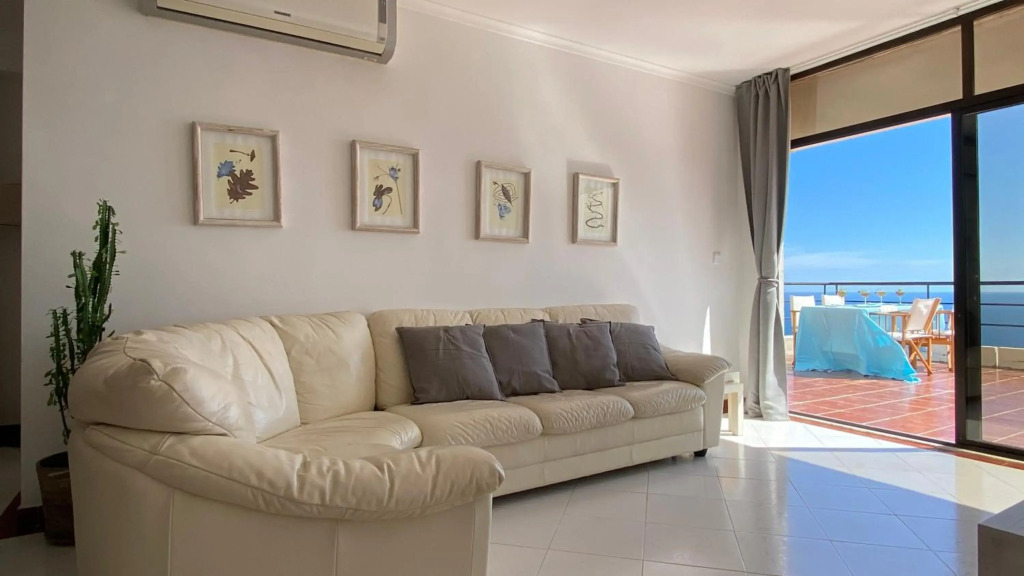 Sea View Apartment Sesimbra- Apartamento Vista Mar