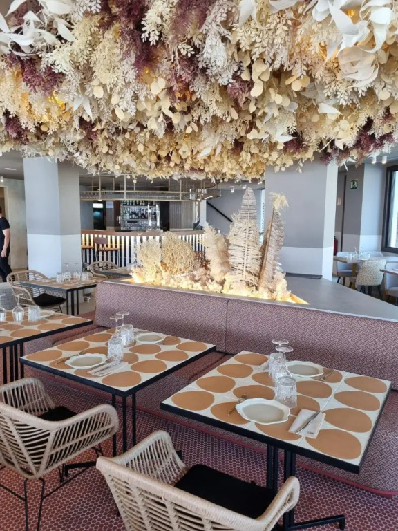 Akquaaa Boutique Hotel