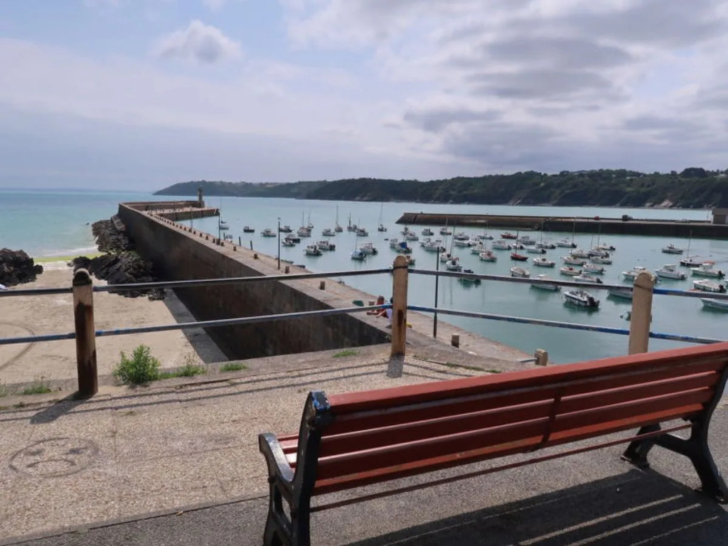 Les Embruns 29161