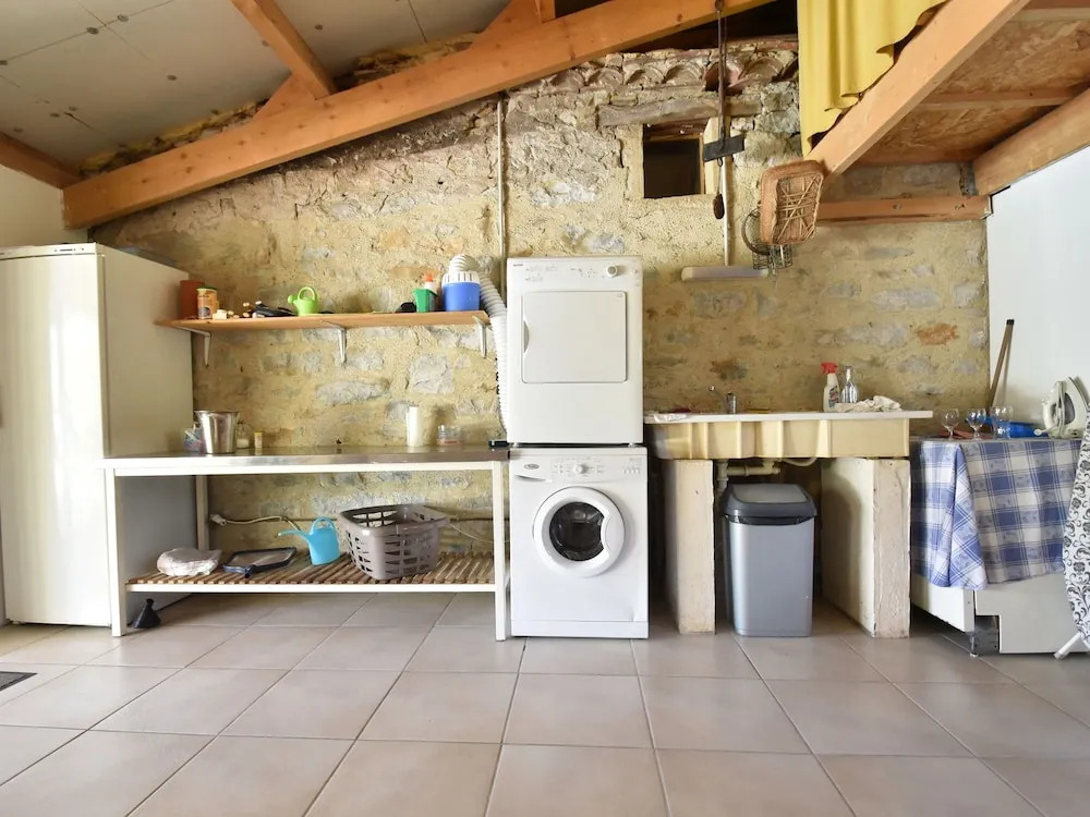 Cosy Authentic Holiday Home With Private Swimming Pool and Garden in Southern France