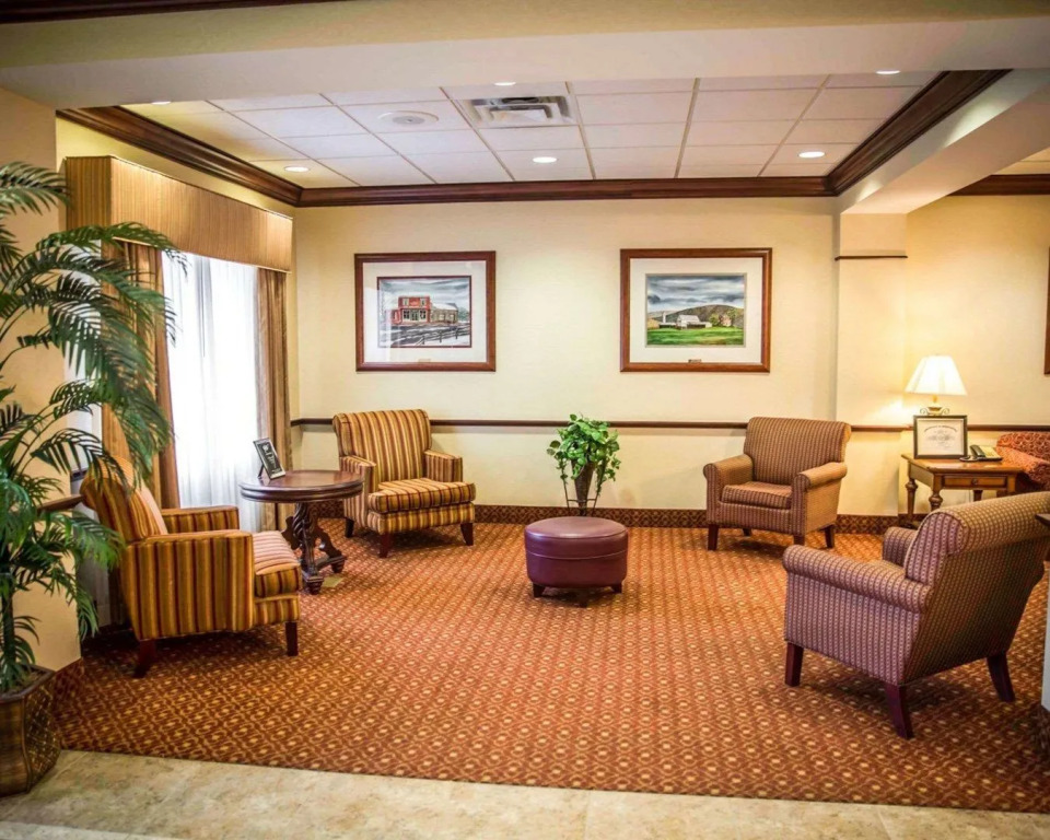 Holiday Inn Express & Suites Clear Spring by IHG