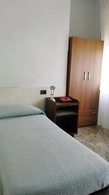 hotel mira