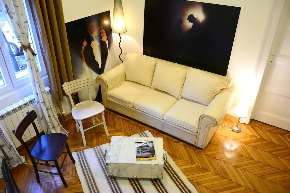 Salon 5 Zemun , Belgrade