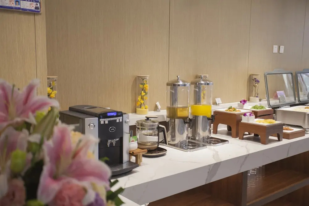 Joy Fall Hotel