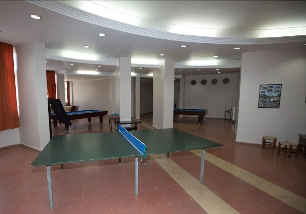 Grand Astra Hotel