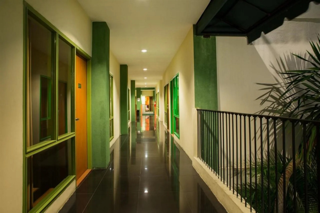 Spazzio Bali Hotel