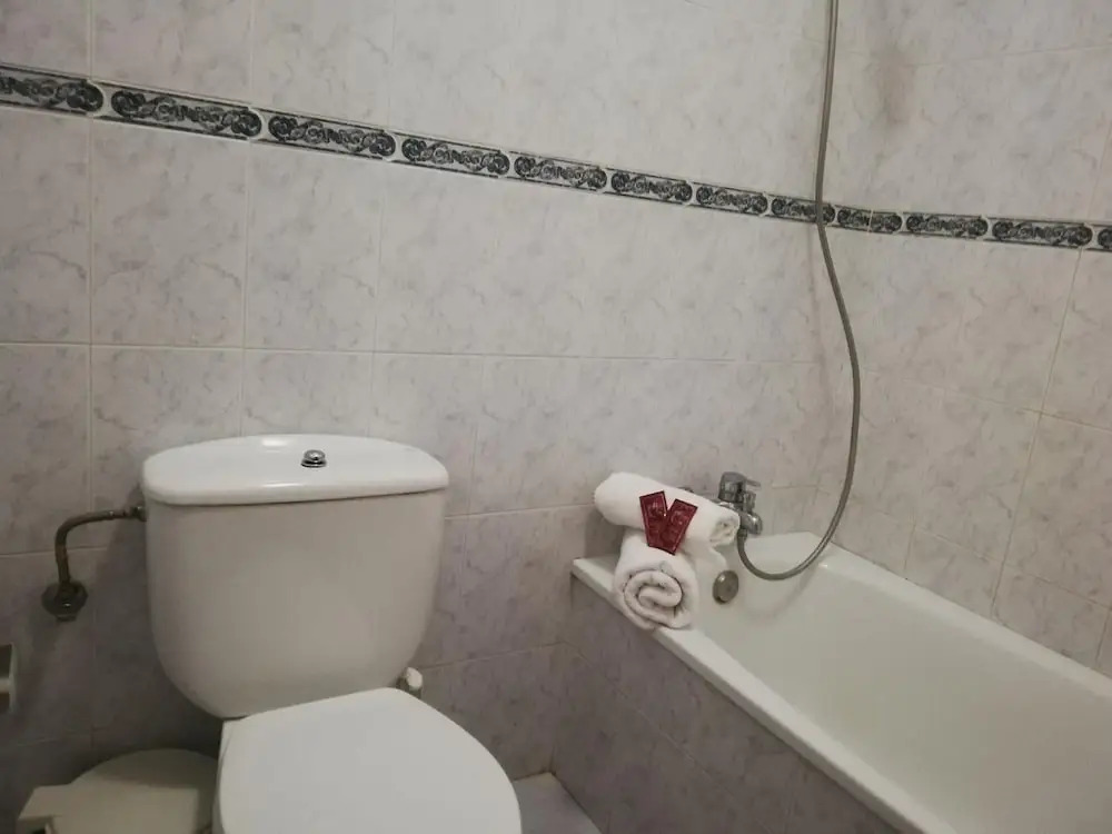 24H Hostal Antequera