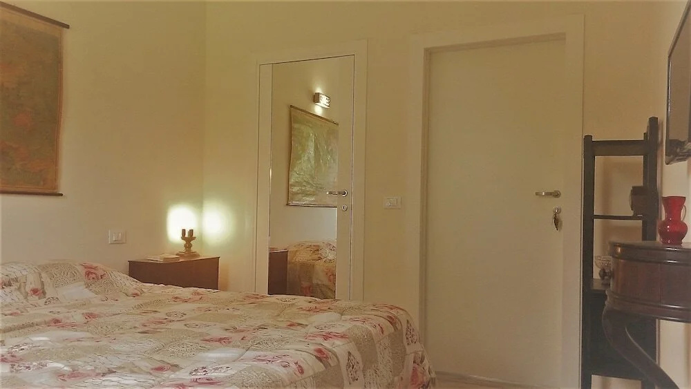 La Porta Stretta
