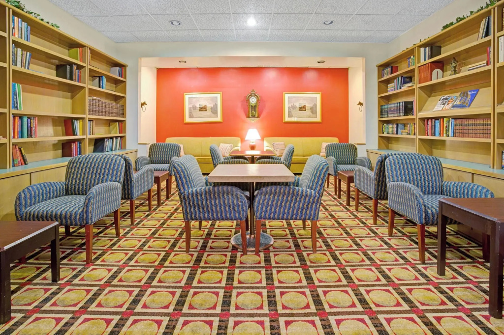 Four Points by Sheraton Englewood Centennial Airport