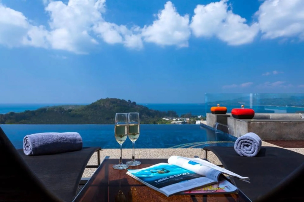 Luxtery Hotel