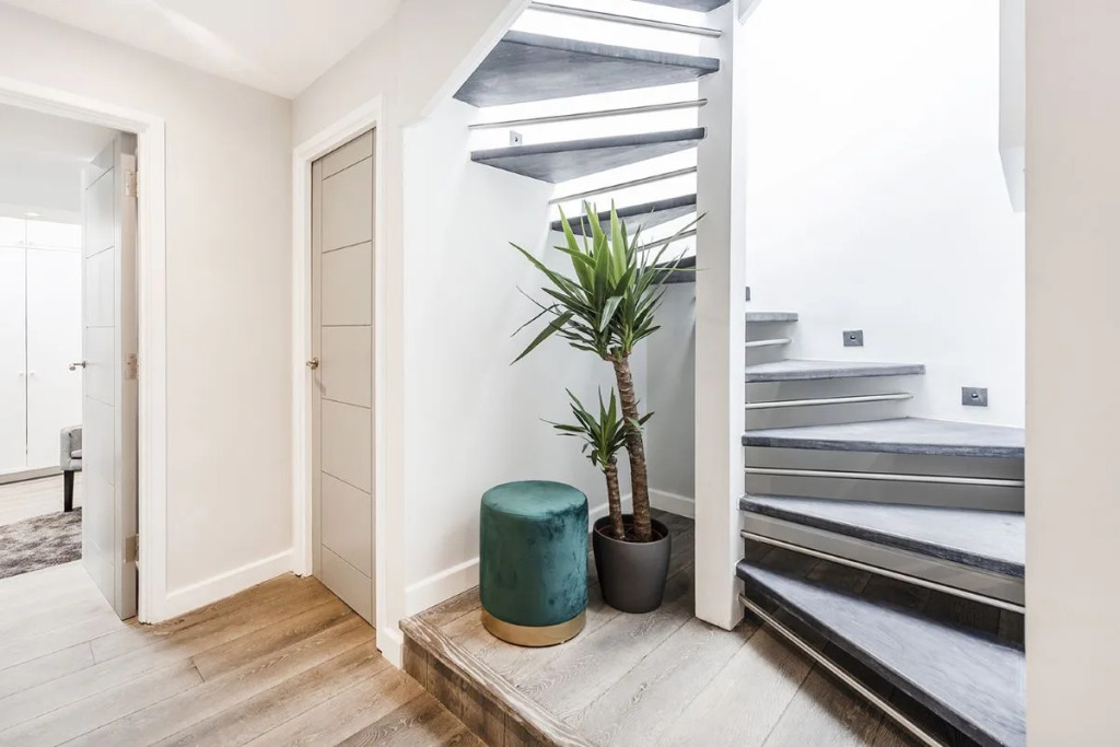 BE: Wardour Street Apartments, London