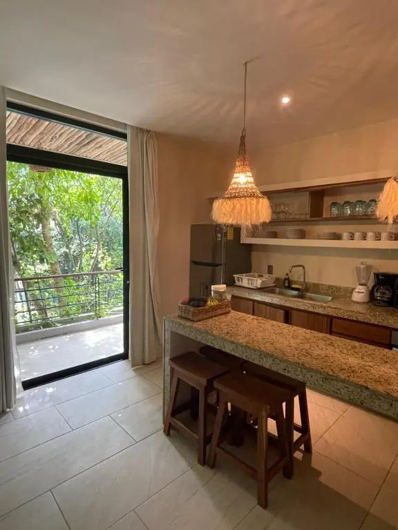 Jungle View 2bed 2bath Condo/ Wi-Fi/ Pool/ Gym