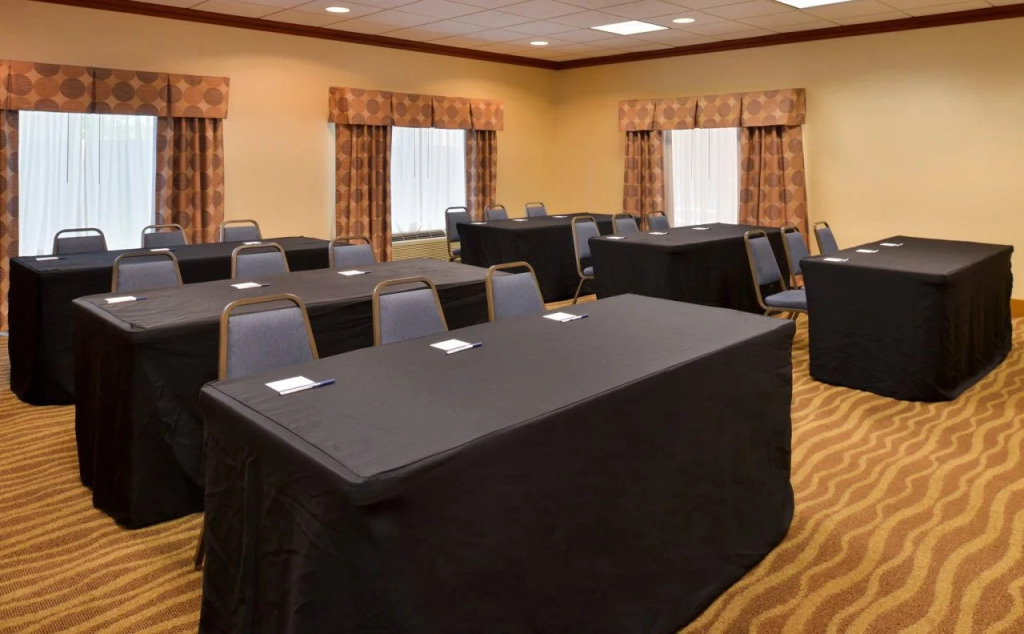 Holiday Inn Express Campbellsville by IHG