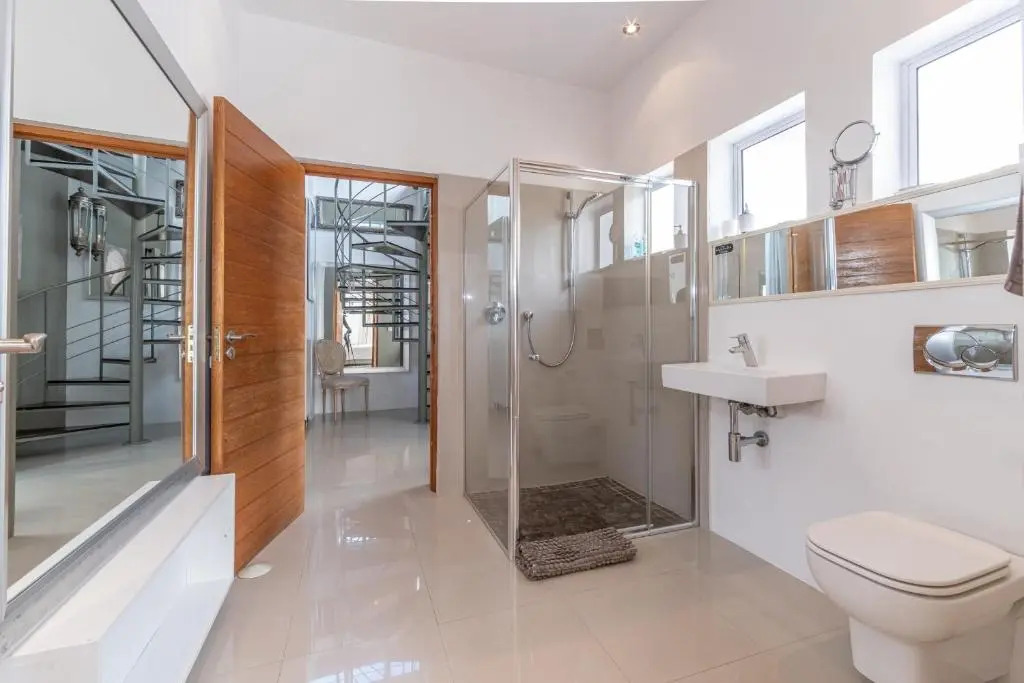 Greenways Drive Apartment