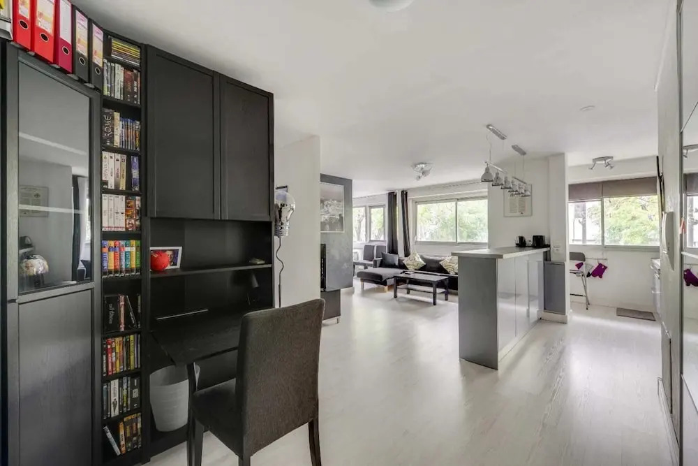 Modern 1bedroom Flat With Terrace in Trendy Paris XI