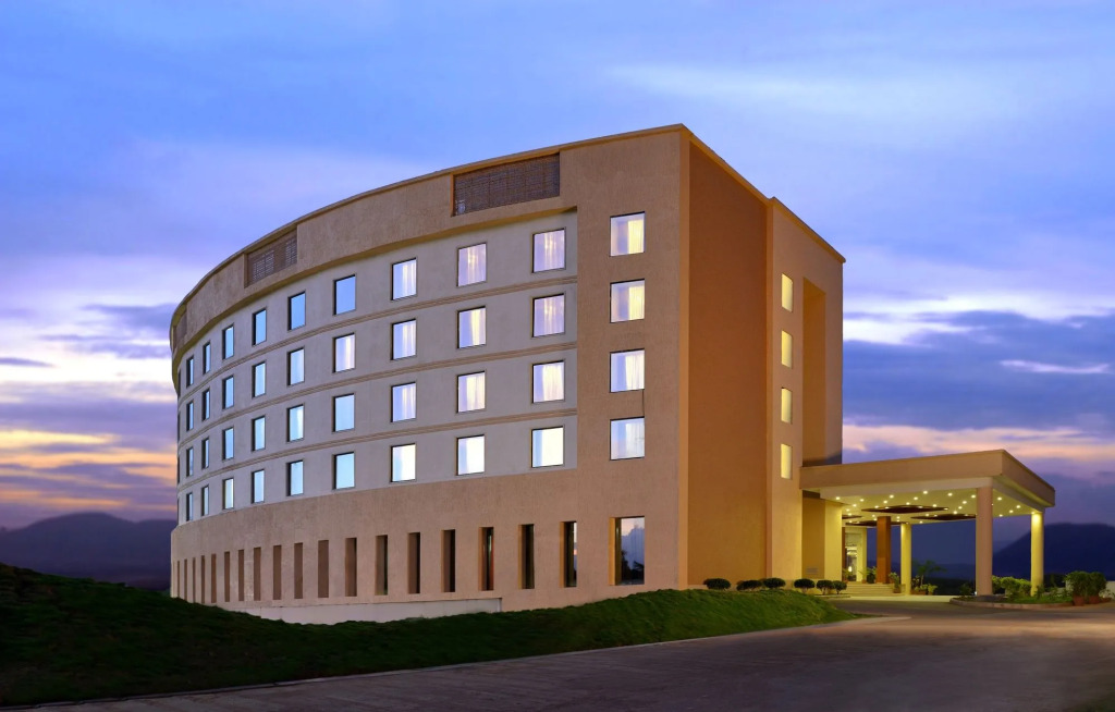 Fortune Select Grand Ridge, Tirupati - Member ITC Hotels Group