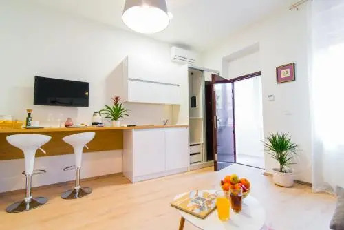 Polai Center Apartments