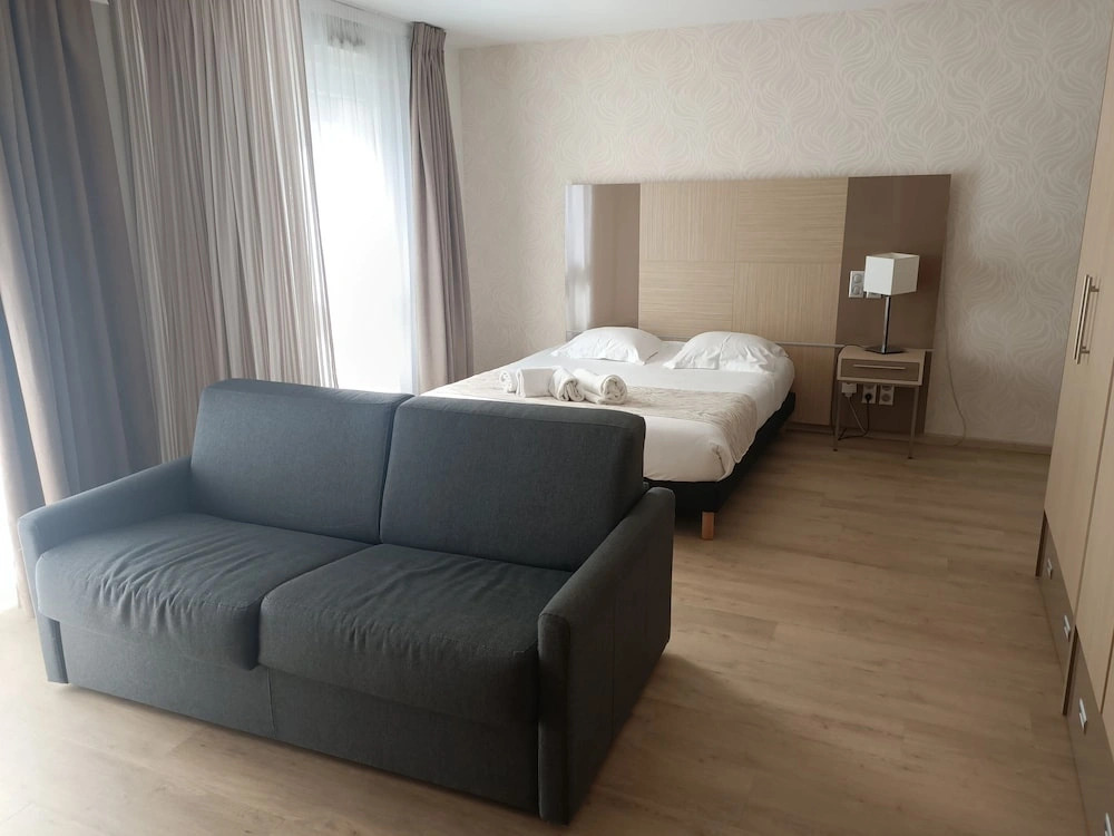 Zenao Chambery