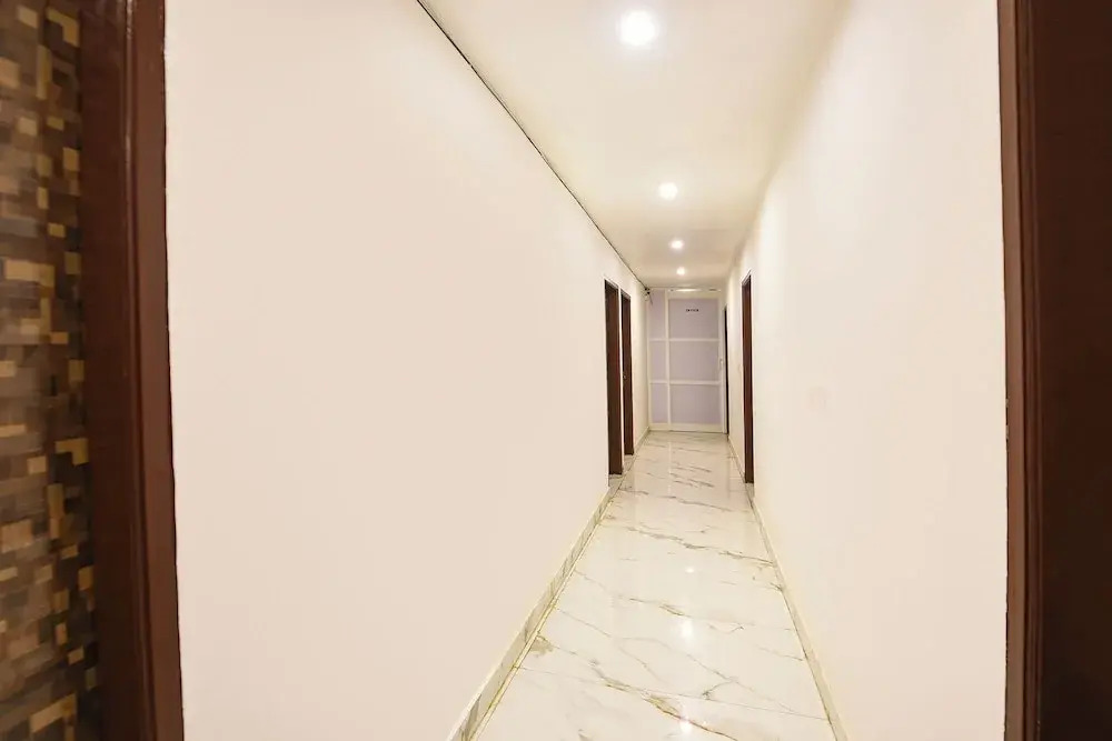 Fabhotel Scorpion Inn