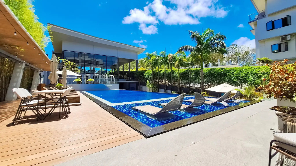 Pinnacle Boracay