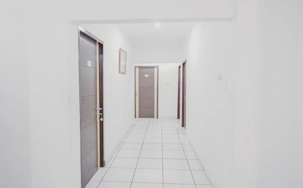 RedDoorz @ Jalan Hayam Wuruk Lampung