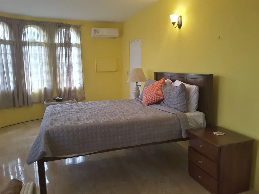 The Apartments at Jolly Castle