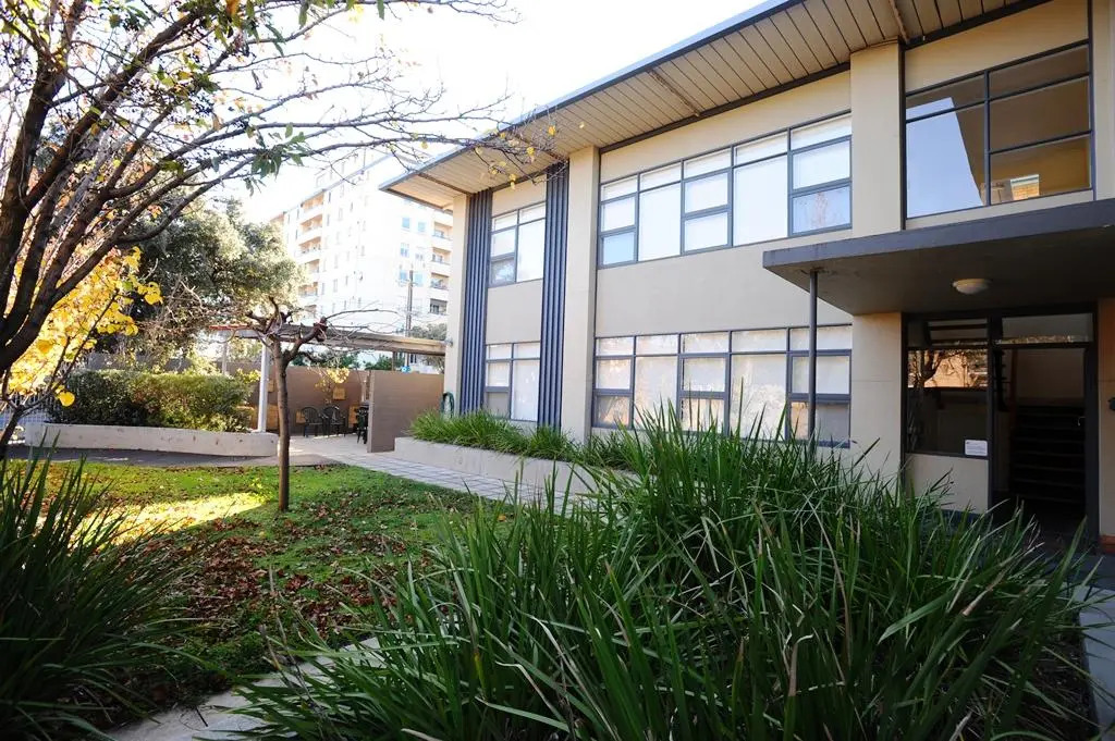 Glenelg Holiday Apartments-Ellis 200 meters to the Beach Free Parking