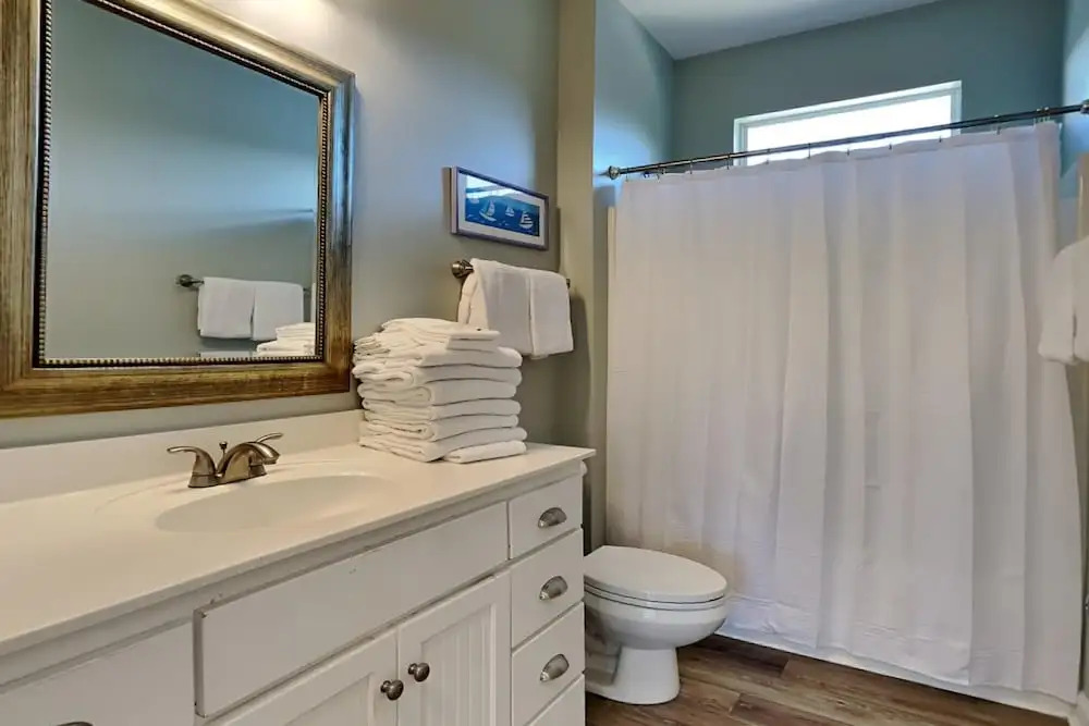 Destin Breeze by Southern Vacation Rentals