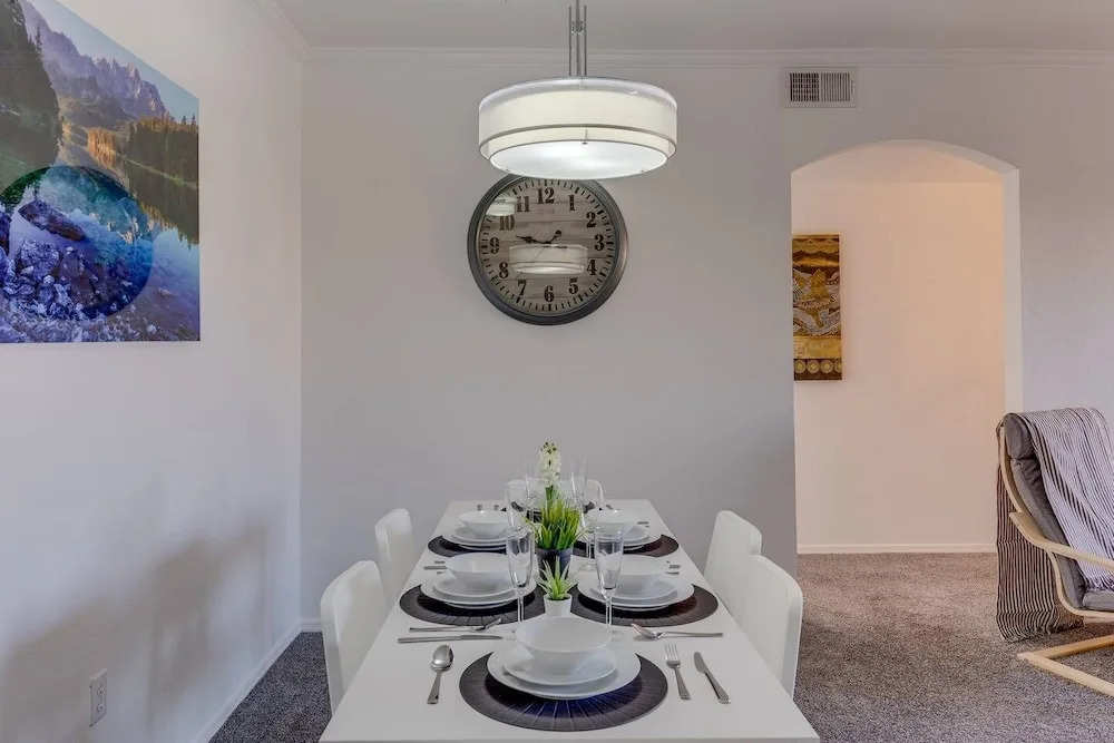 Gorgeous Apartment In A Great Area With Gym & Pool