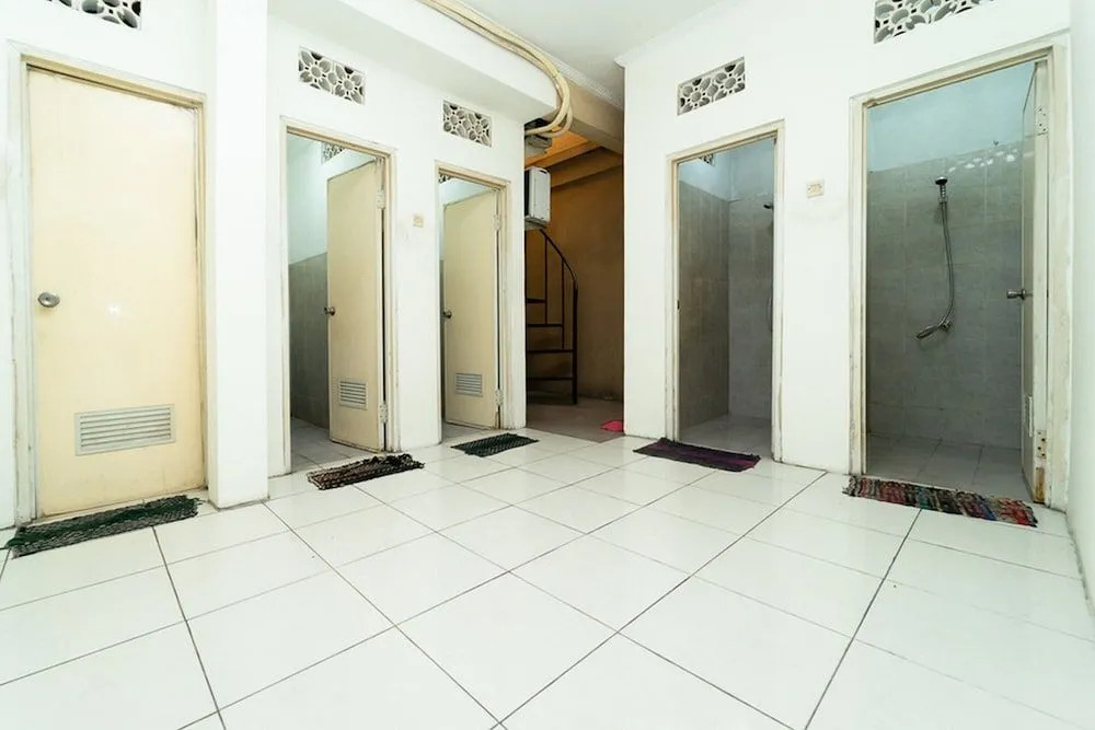 KoolKost Syariah near STIE Trianandra